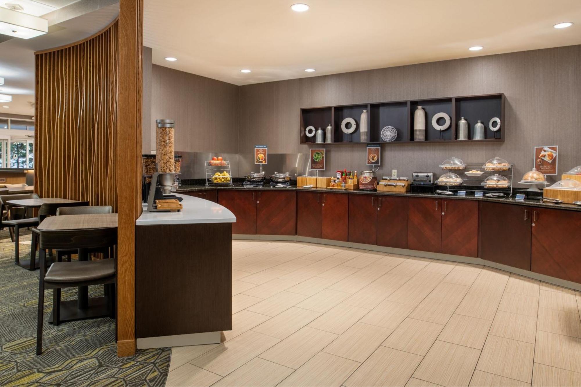 Springhill Airport 3*